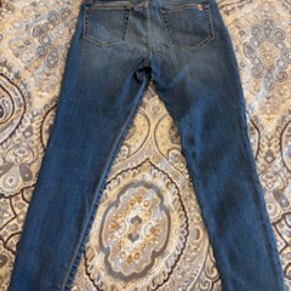 Joe's Jeans Distressed Skinny Ankle Jeans Size 30 - Picture 4 of 5